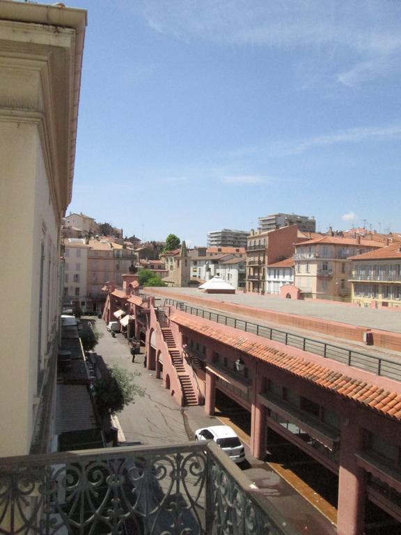 Modern Apartment 2 Bedrooms Quiet Terrace In A Palm Beach Area, 30 Meters From Seaside Cannes Oda fotoğraf