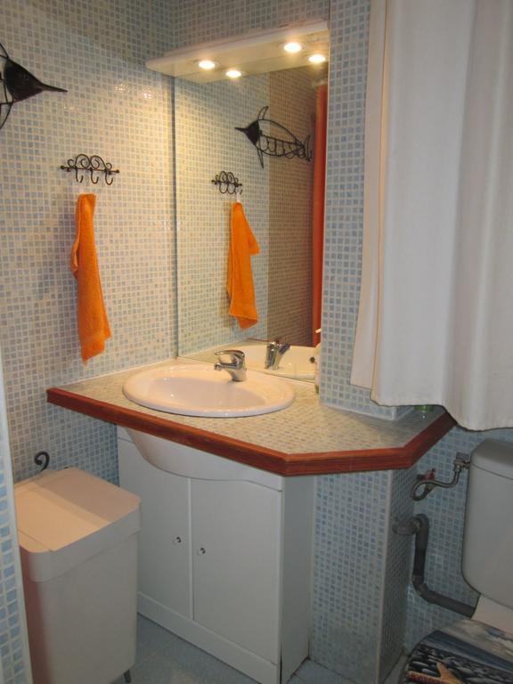 Modern Apartment 2 Bedrooms Quiet Terrace In A Palm Beach Area, 30 Meters From Seaside Cannes Oda fotoğraf